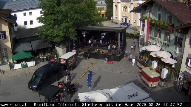 Archiv Foto Webcam Hauptplatz in St. Johann/Tirol