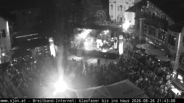 Archiv Foto Webcam Hauptplatz in St. Johann/Tirol