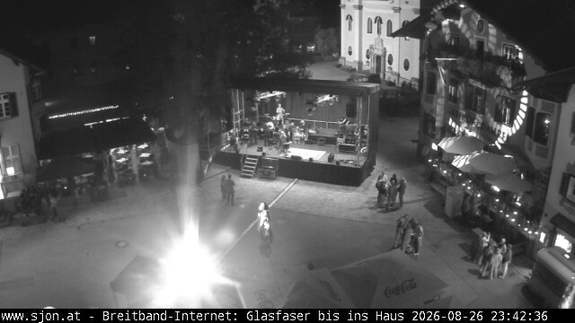 Archiv Foto Webcam Hauptplatz in St. Johann/Tirol