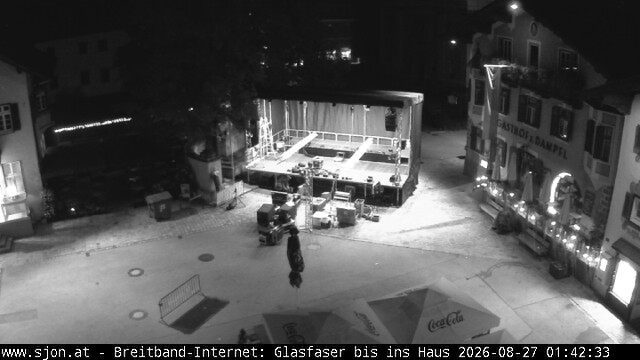 Archived image Webcam St. Johann in Tyrol - Main Place