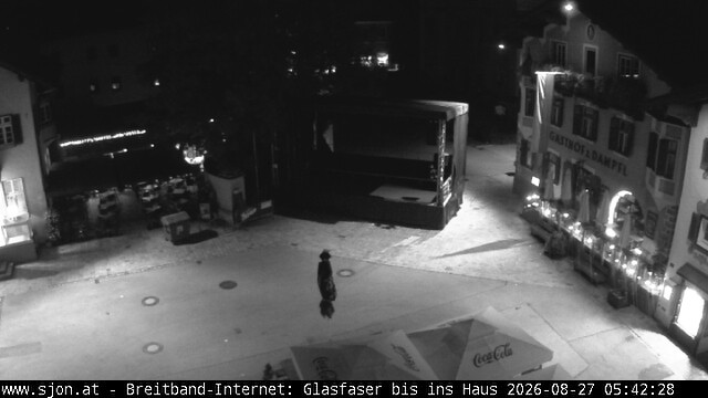 Archiv Foto Webcam Hauptplatz in St. Johann/Tirol