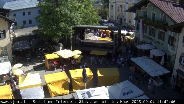 Archiv Foto Webcam Hauptplatz in St. Johann/Tirol