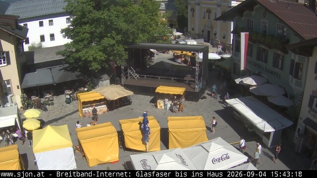 Archiv Foto Webcam Hauptplatz in St. Johann/Tirol