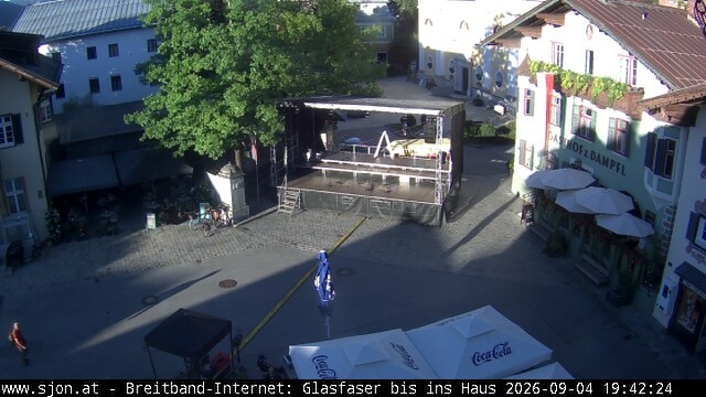 Archiv Foto Webcam Hauptplatz in St. Johann/Tirol