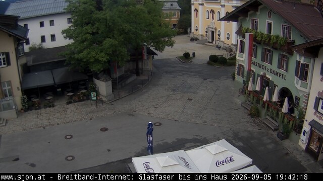 Archived image Webcam St. Johann in Tyrol - Main Place