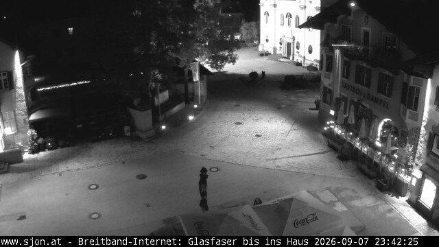 Archiv Foto Webcam Hauptplatz in St. Johann/Tirol