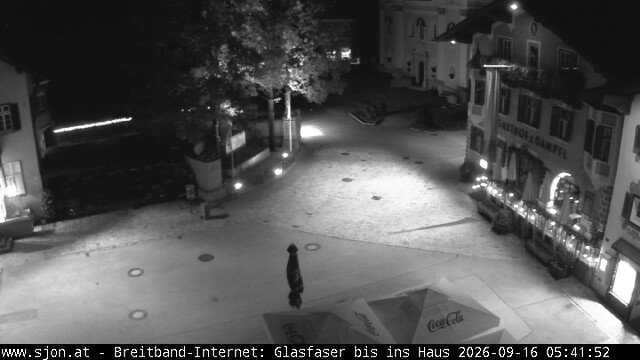 Archiv Foto Webcam Hauptplatz in St. Johann/Tirol