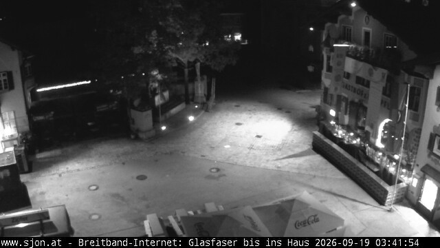 Archiv Foto Webcam Hauptplatz in St. Johann/Tirol