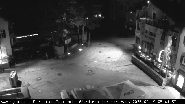 Archiv Foto Webcam Hauptplatz in St. Johann/Tirol