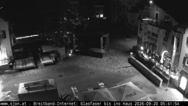 Archiv Foto Webcam Hauptplatz in St. Johann/Tirol