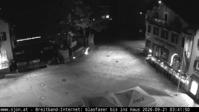 Archiv Foto Webcam Hauptplatz in St. Johann/Tirol