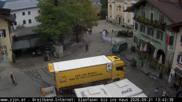 Archived image Webcam St. Johann in Tyrol - Main Place