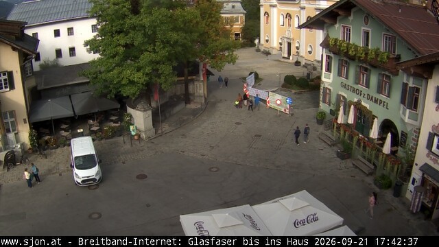 Archiv Foto Webcam Hauptplatz in St. Johann/Tirol
