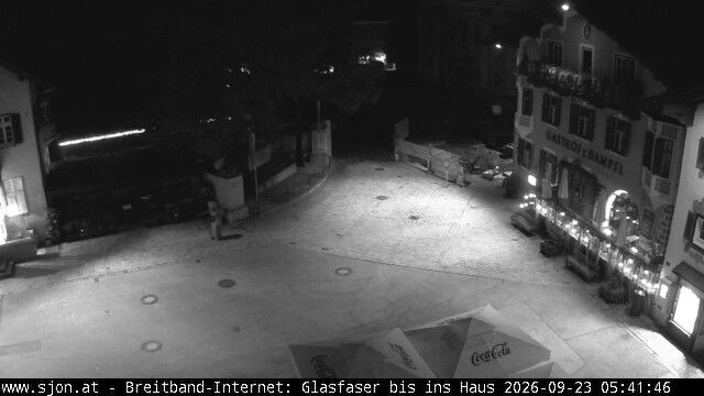 Archiv Foto Webcam Hauptplatz in St. Johann/Tirol