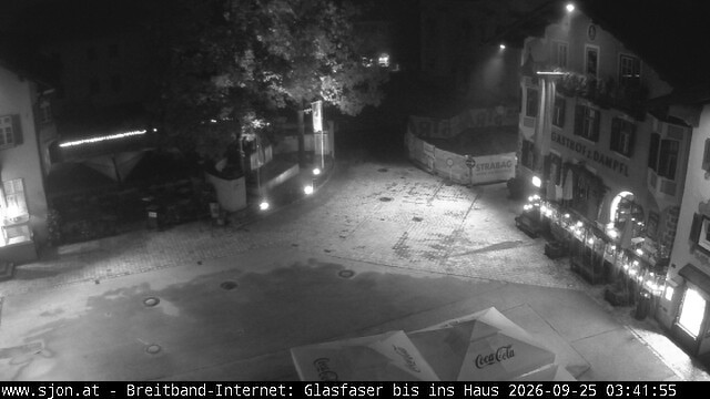 Archiv Foto Webcam Hauptplatz in St. Johann/Tirol