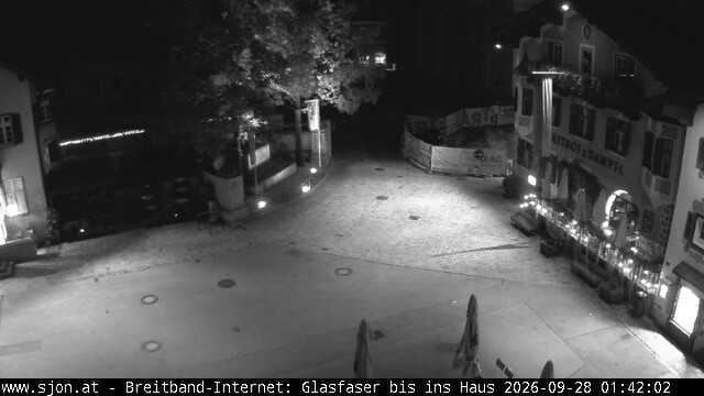 Archiv Foto Webcam Hauptplatz in St. Johann/Tirol