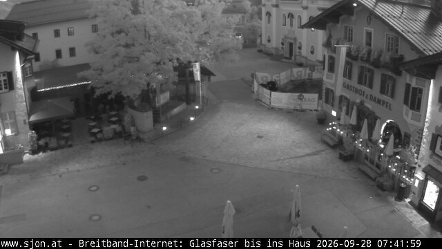 Archiv Foto Webcam Hauptplatz in St. Johann/Tirol