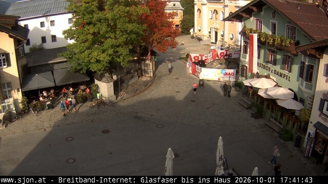 Archiv Foto Webcam Hauptplatz in St. Johann/Tirol
