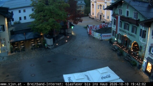 Archived image Webcam St. Johann in Tyrol - Main Place