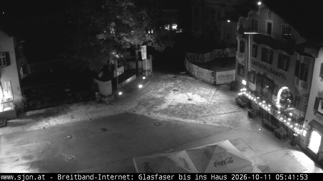 Archived image Webcam St. Johann in Tyrol - Main Place