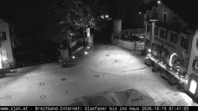 Archiv Foto Webcam Hauptplatz in St. Johann/Tirol
