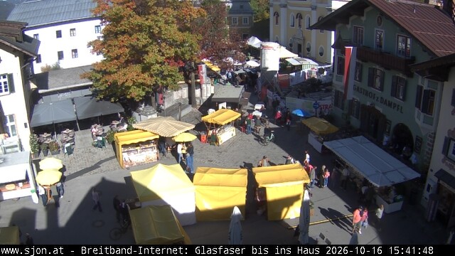 Archiv Foto Webcam Hauptplatz in St. Johann/Tirol