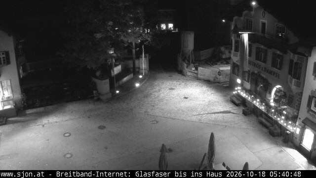 Archived image Webcam St. Johann in Tyrol - Main Place