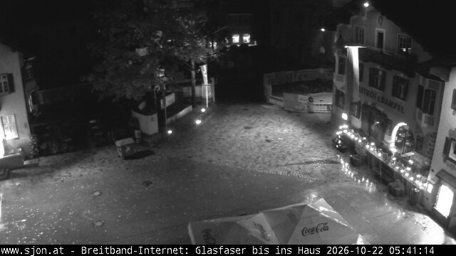 Archiv Foto Webcam Hauptplatz in St. Johann/Tirol