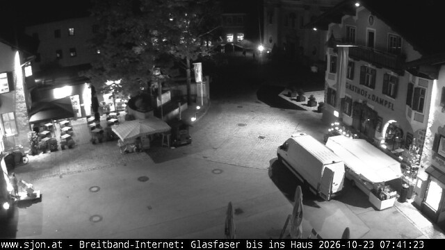 Archiv Foto Webcam Hauptplatz in St. Johann/Tirol