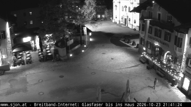 Archiv Foto Webcam Hauptplatz in St. Johann/Tirol