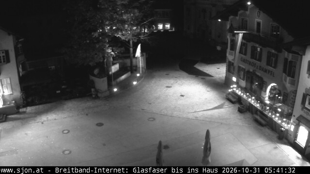 Archived image Webcam St. Johann in Tyrol - Main Place