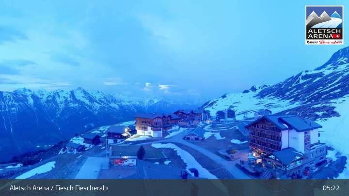Archiv Foto Webcam Aletsch Arena: Blick auf die Fiescheralp