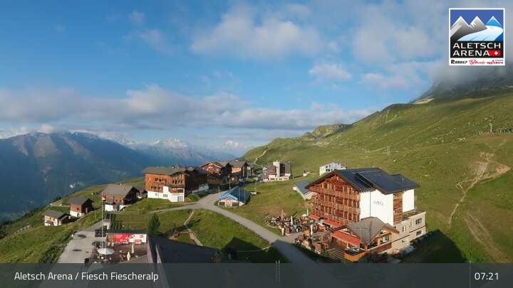 Archiv Foto Webcam Aletsch Arena: Blick auf die Fiescheralp