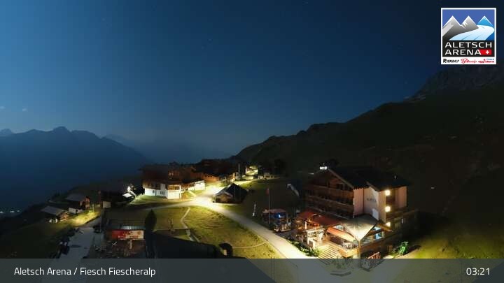 Archiv Foto Webcam Aletsch Arena: Blick auf die Fiescheralp