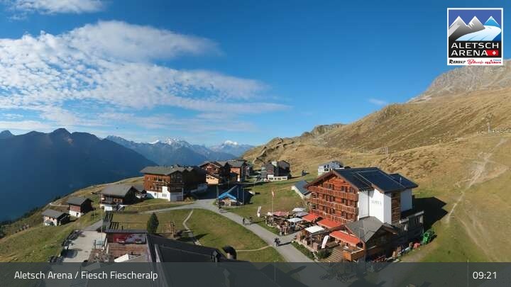 Archiv Foto Webcam Aletsch Arena: Blick auf die Fiescheralp