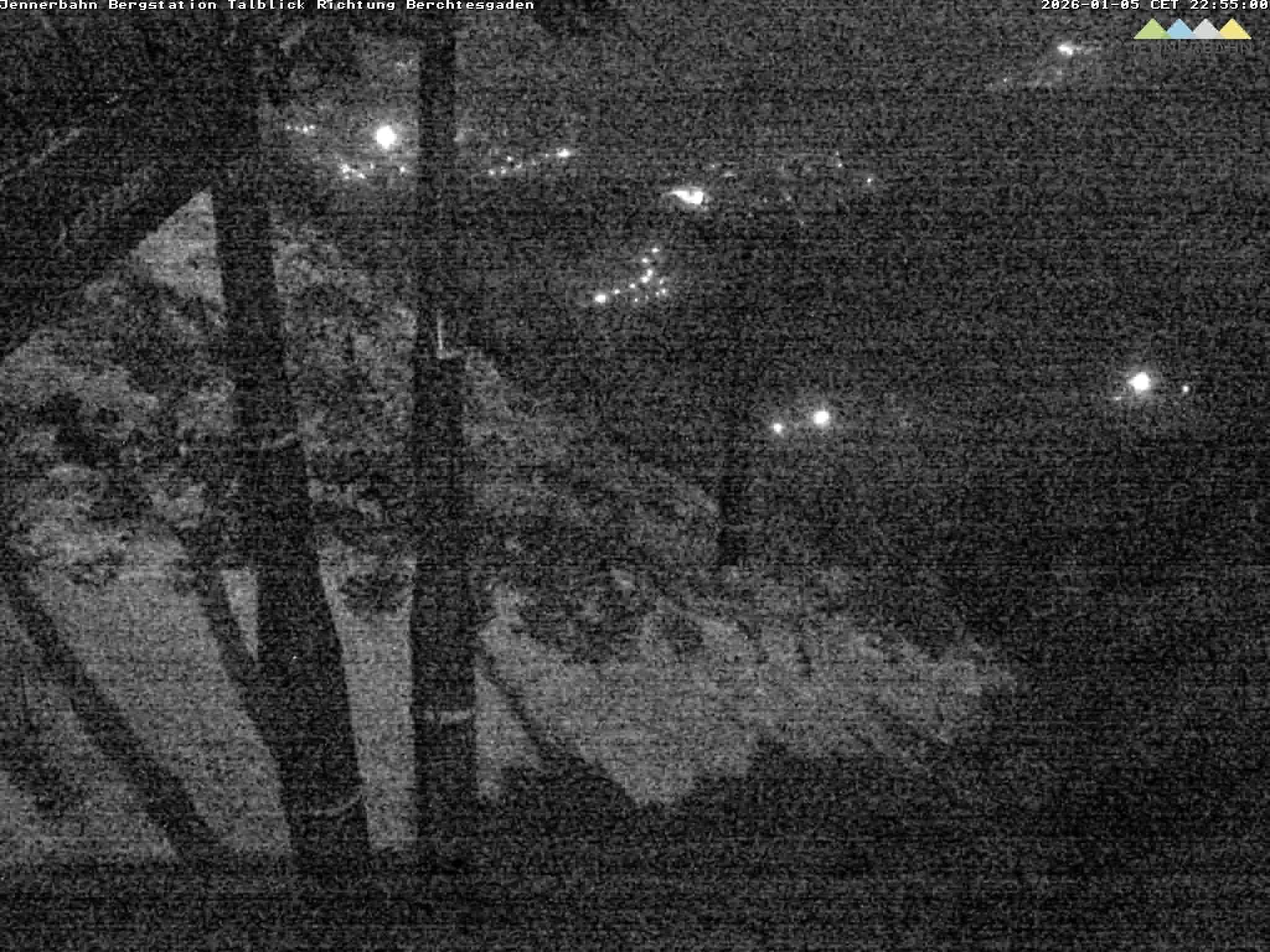 Archiv Foto Webcam Jenner - Blick ins Tal Gondelstation