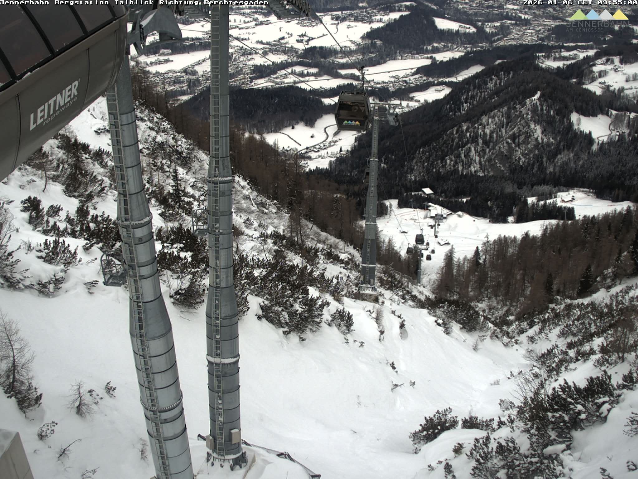 Archiv Foto Webcam Jenner - Blick ins Tal Gondelstation