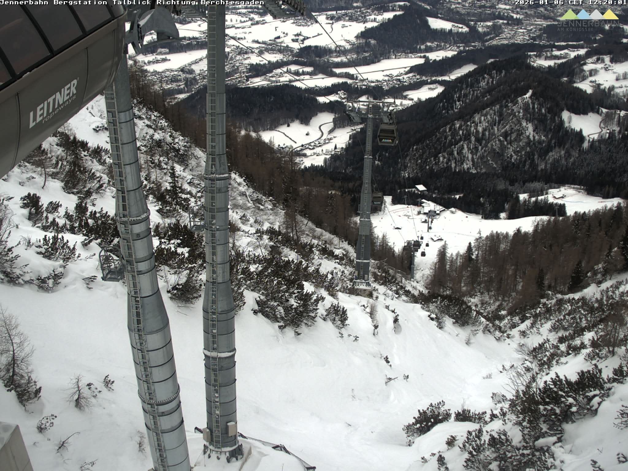 Archiv Foto Webcam Jenner - Blick ins Tal Gondelstation