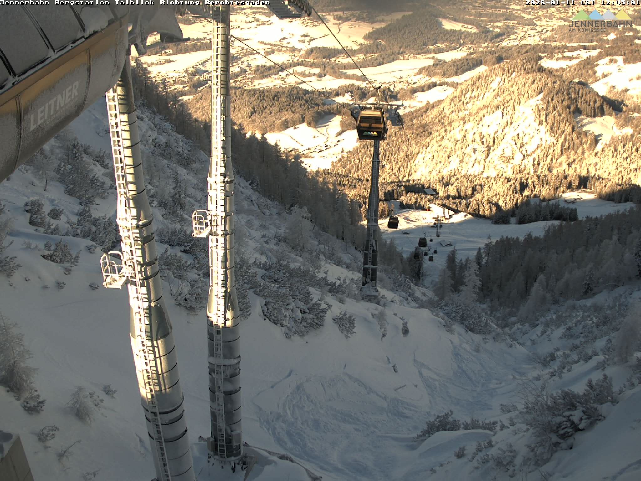 Archiv Foto Webcam Jenner - Blick ins Tal Gondelstation