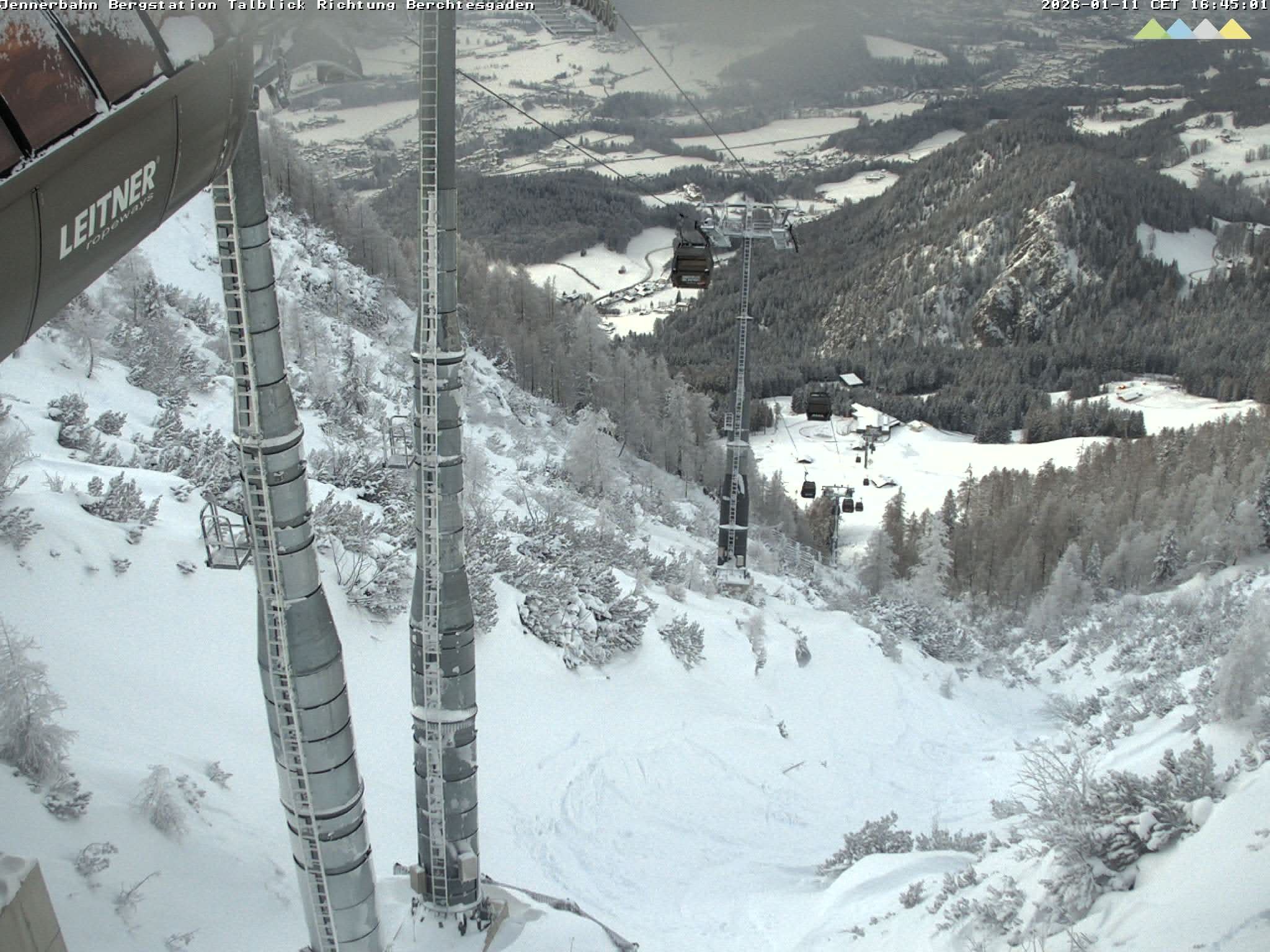 Archiv Foto Webcam Jenner - Blick ins Tal Gondelstation