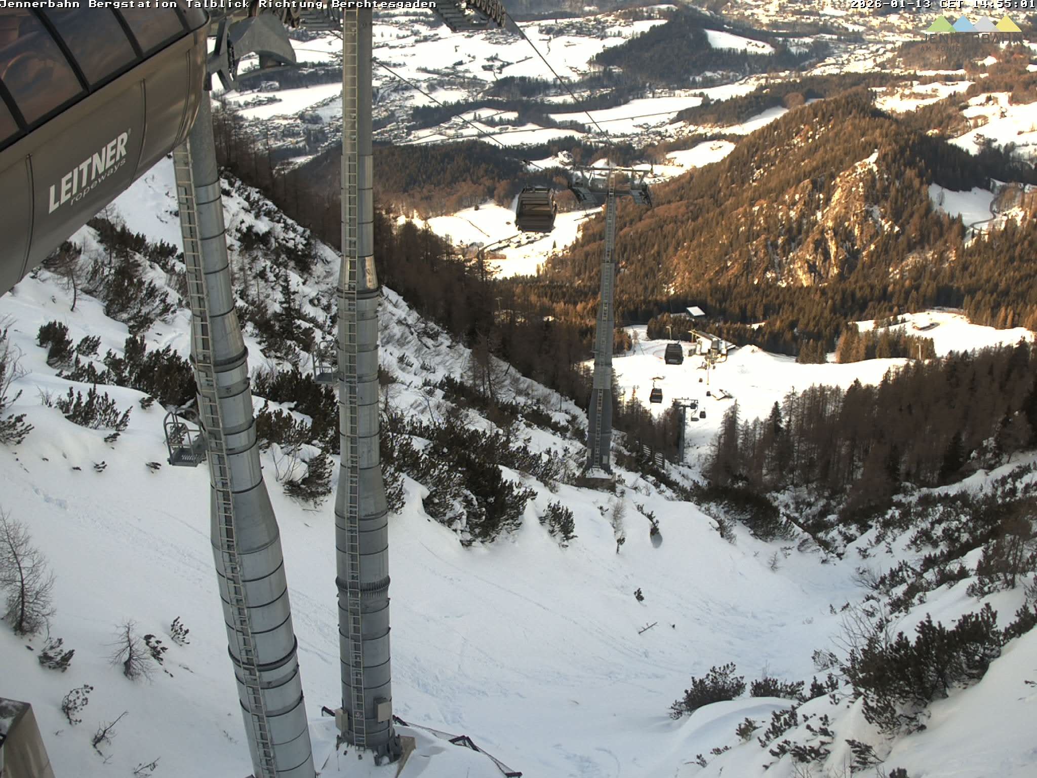 Archiv Foto Webcam Jenner - Blick ins Tal Gondelstation