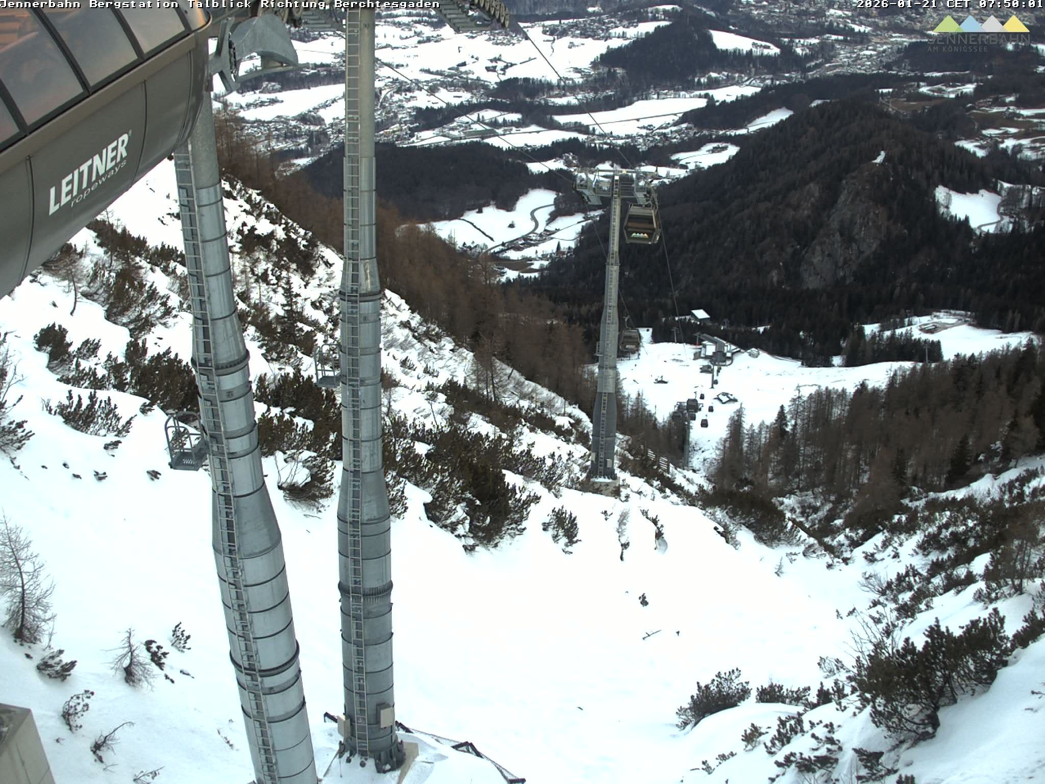 Archived image Webcam Jenner mountain - Valley View Cable Car