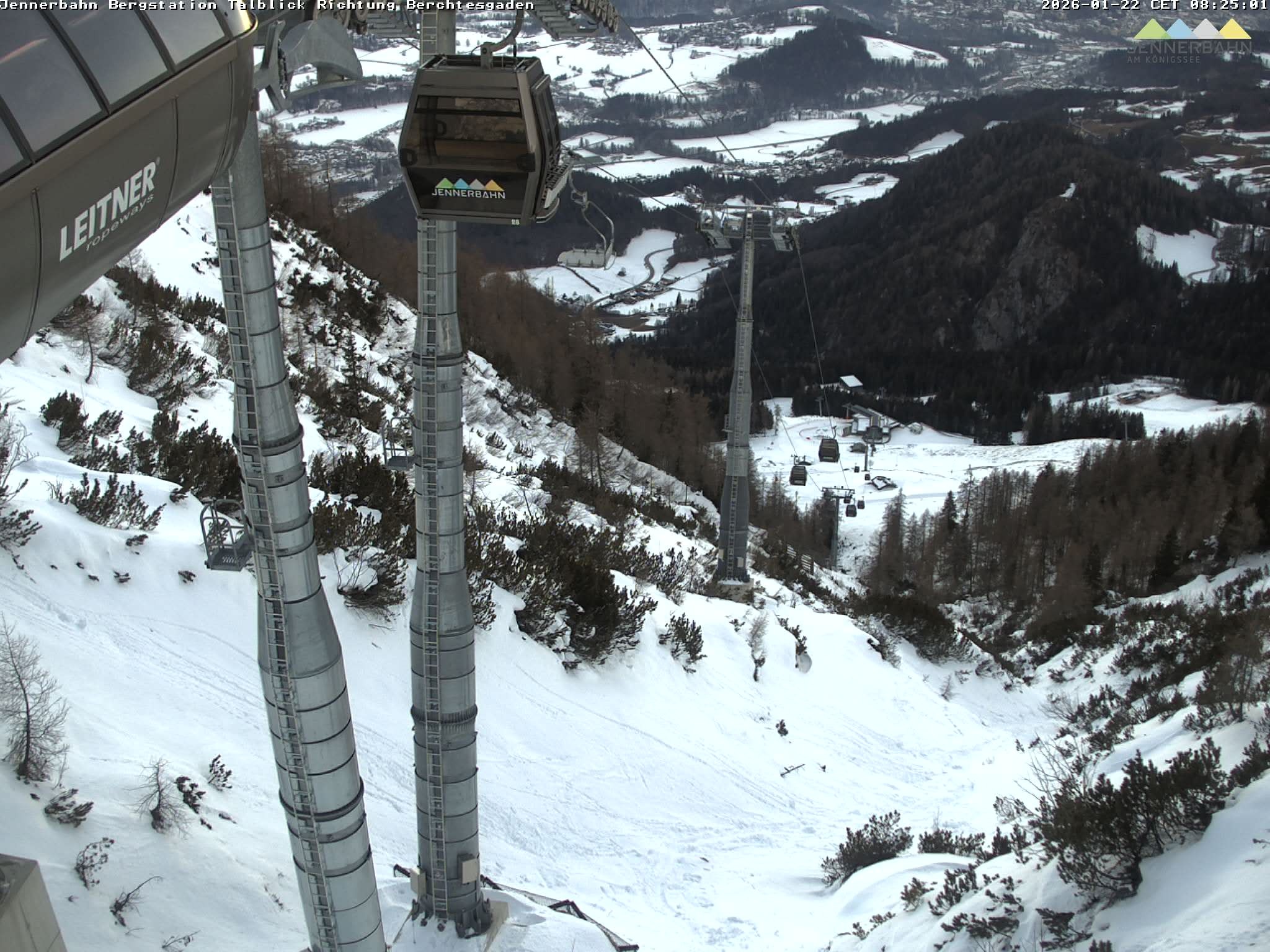 Archiv Foto Webcam Jenner - Blick ins Tal Gondelstation