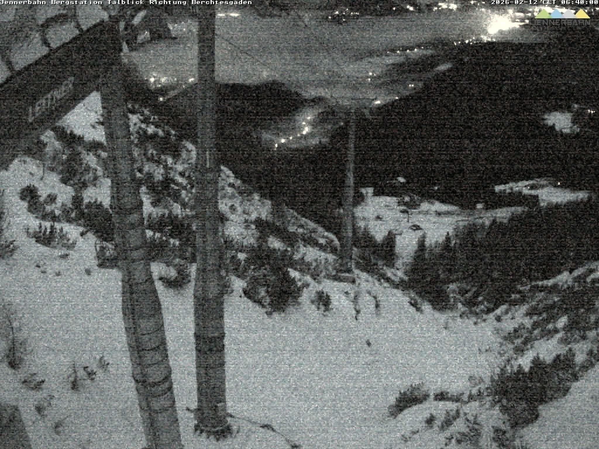 Archiv Foto Webcam Jenner - Blick ins Tal Gondelstation