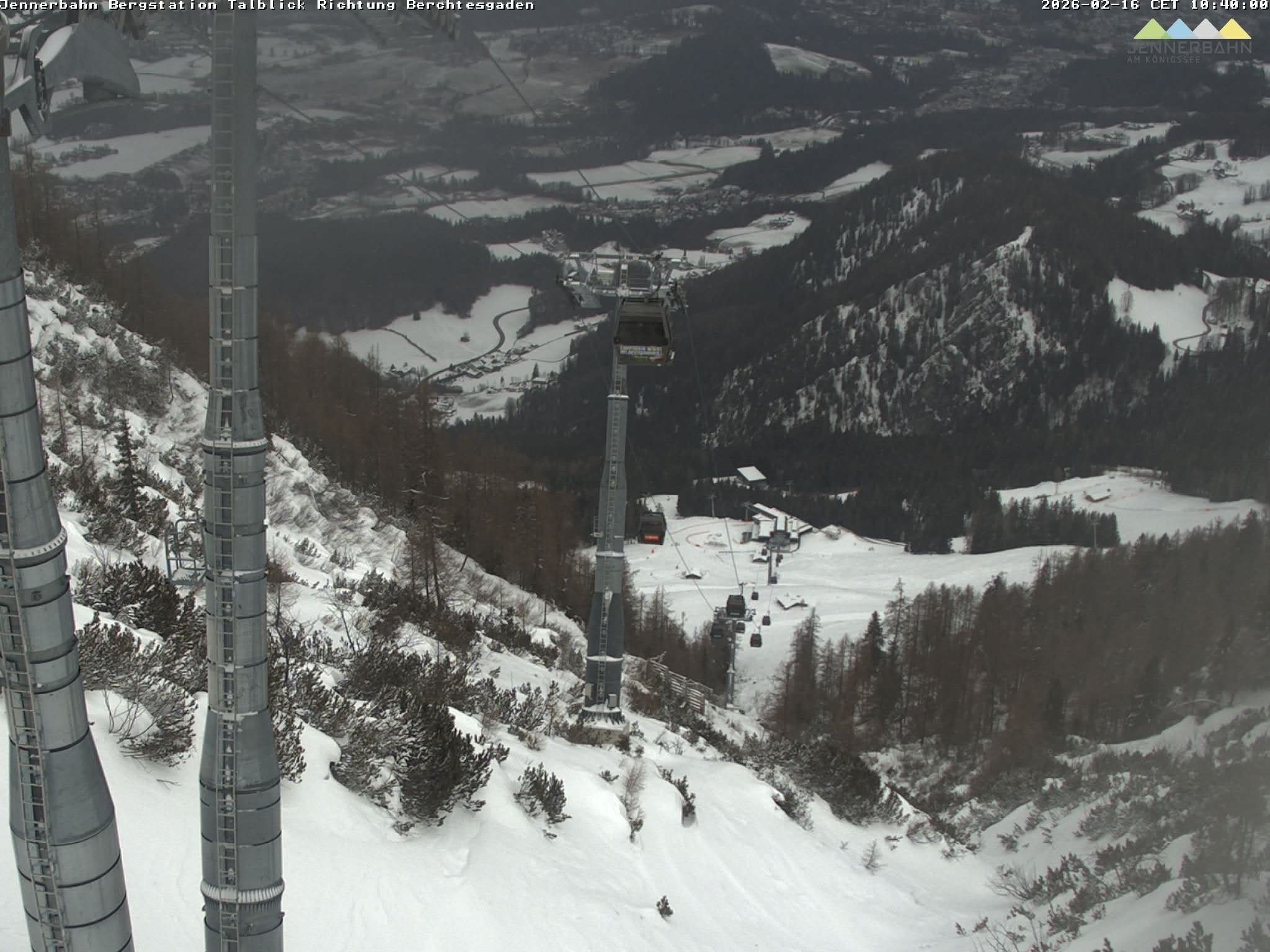 Archiv Foto Webcam Jenner - Blick ins Tal Gondelstation