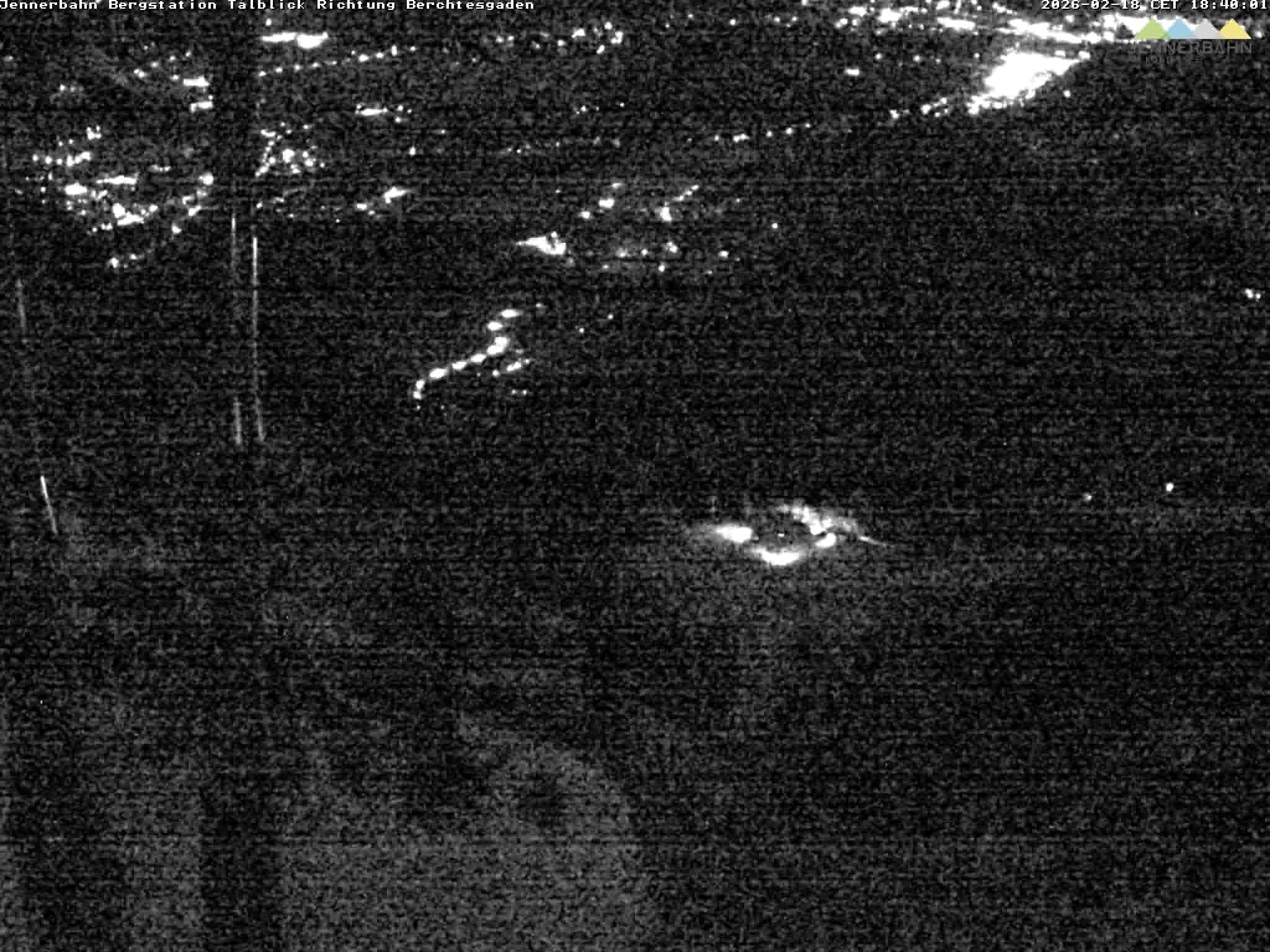 Archived image Webcam Jenner mountain - Valley View Cable Car