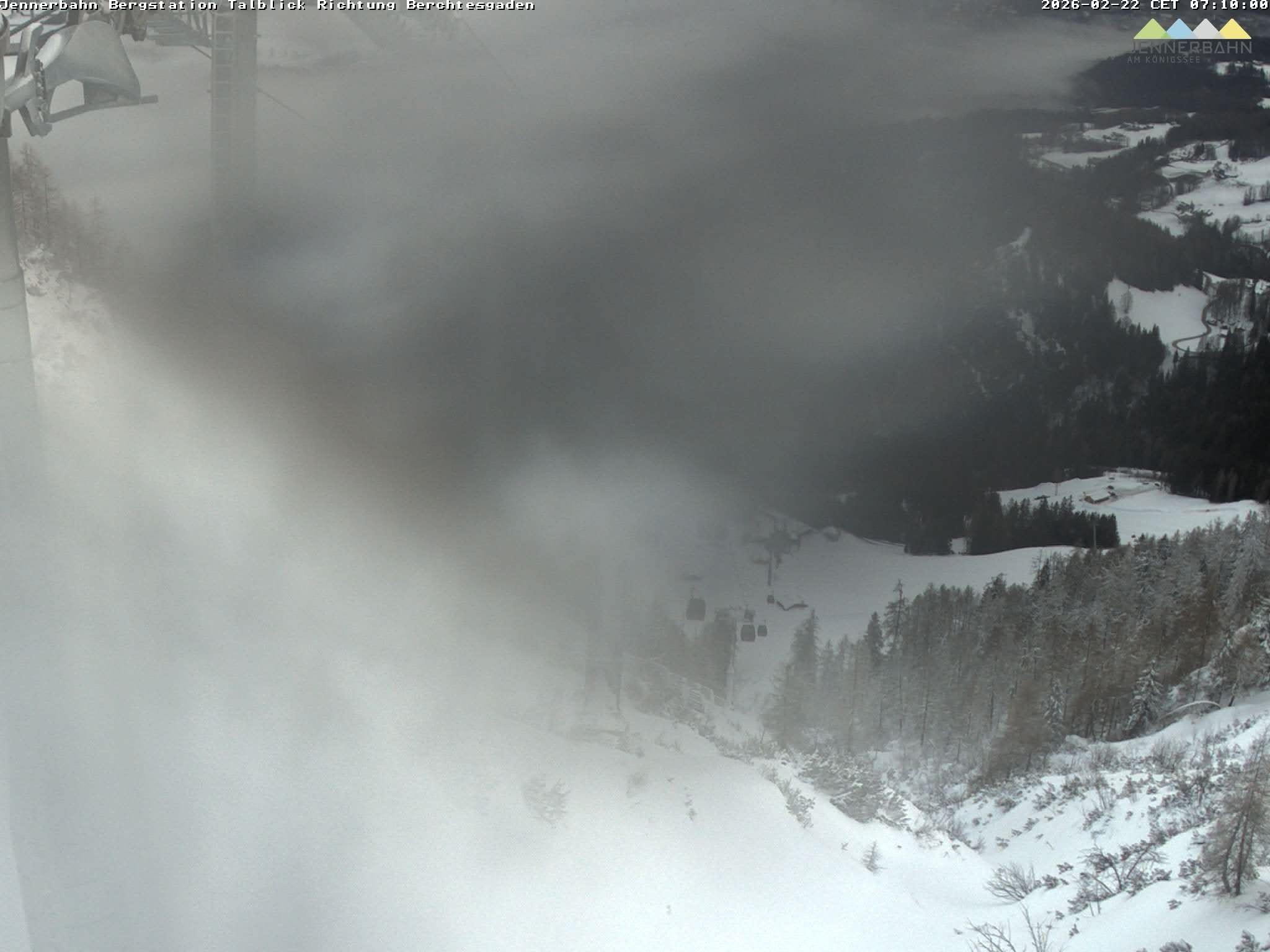 Archiv Foto Webcam Jenner - Blick ins Tal Gondelstation
