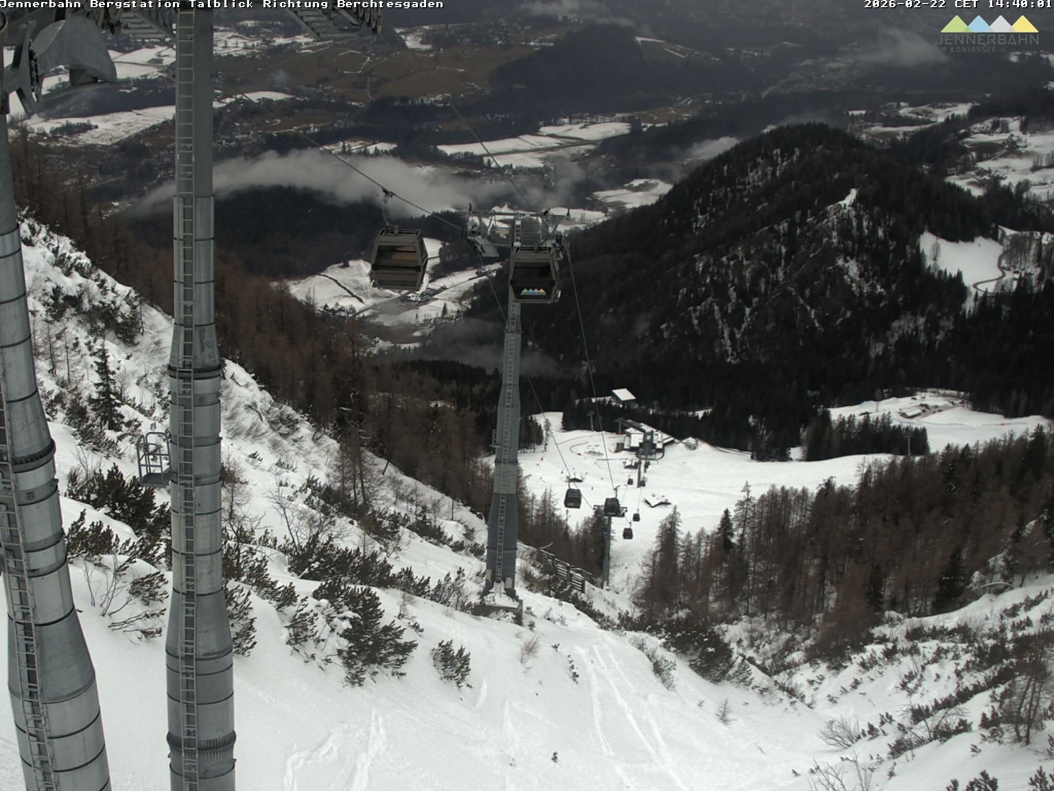Archiv Foto Webcam Jenner - Blick ins Tal Gondelstation
