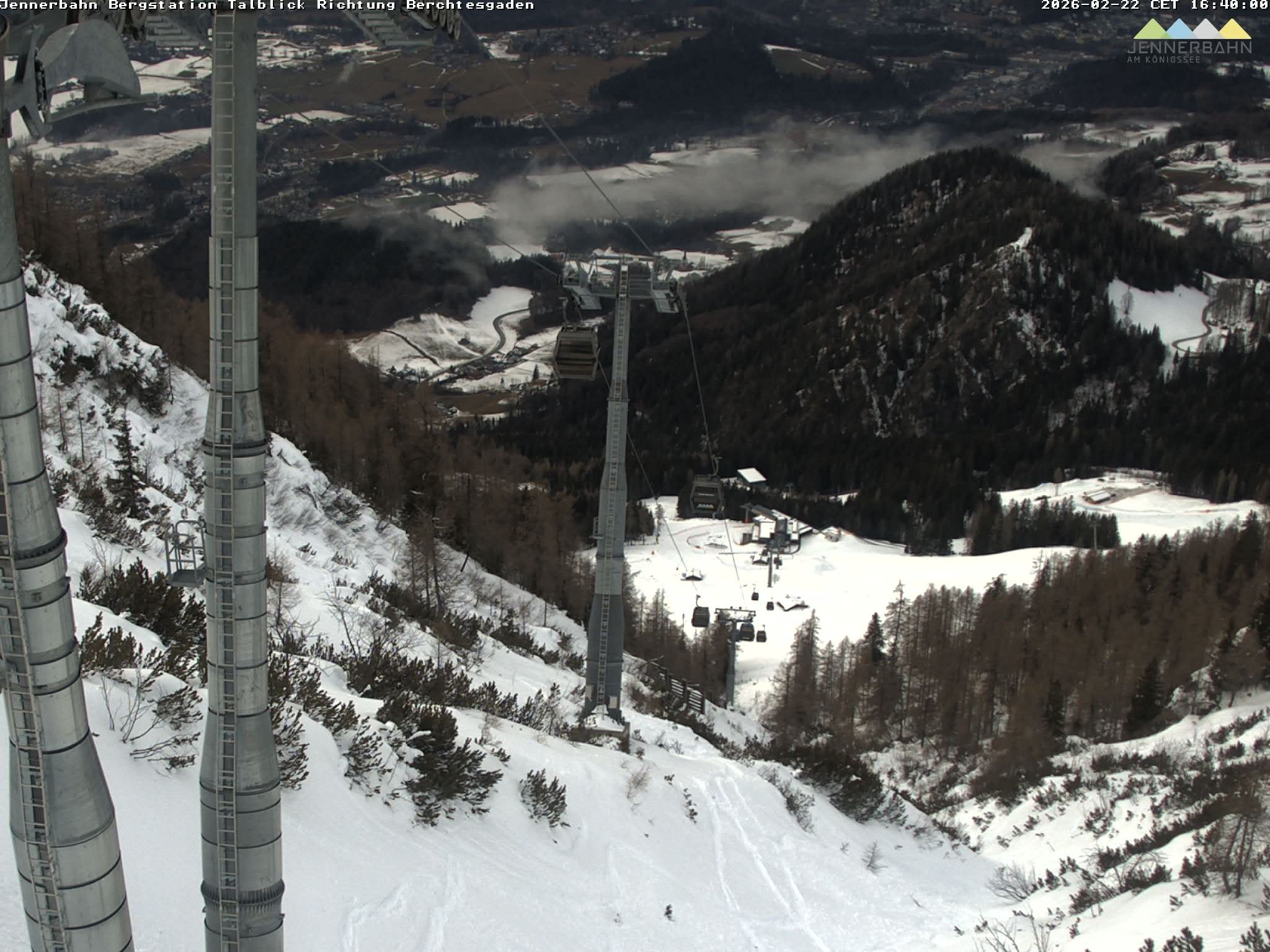 Archiv Foto Webcam Jenner - Blick ins Tal Gondelstation