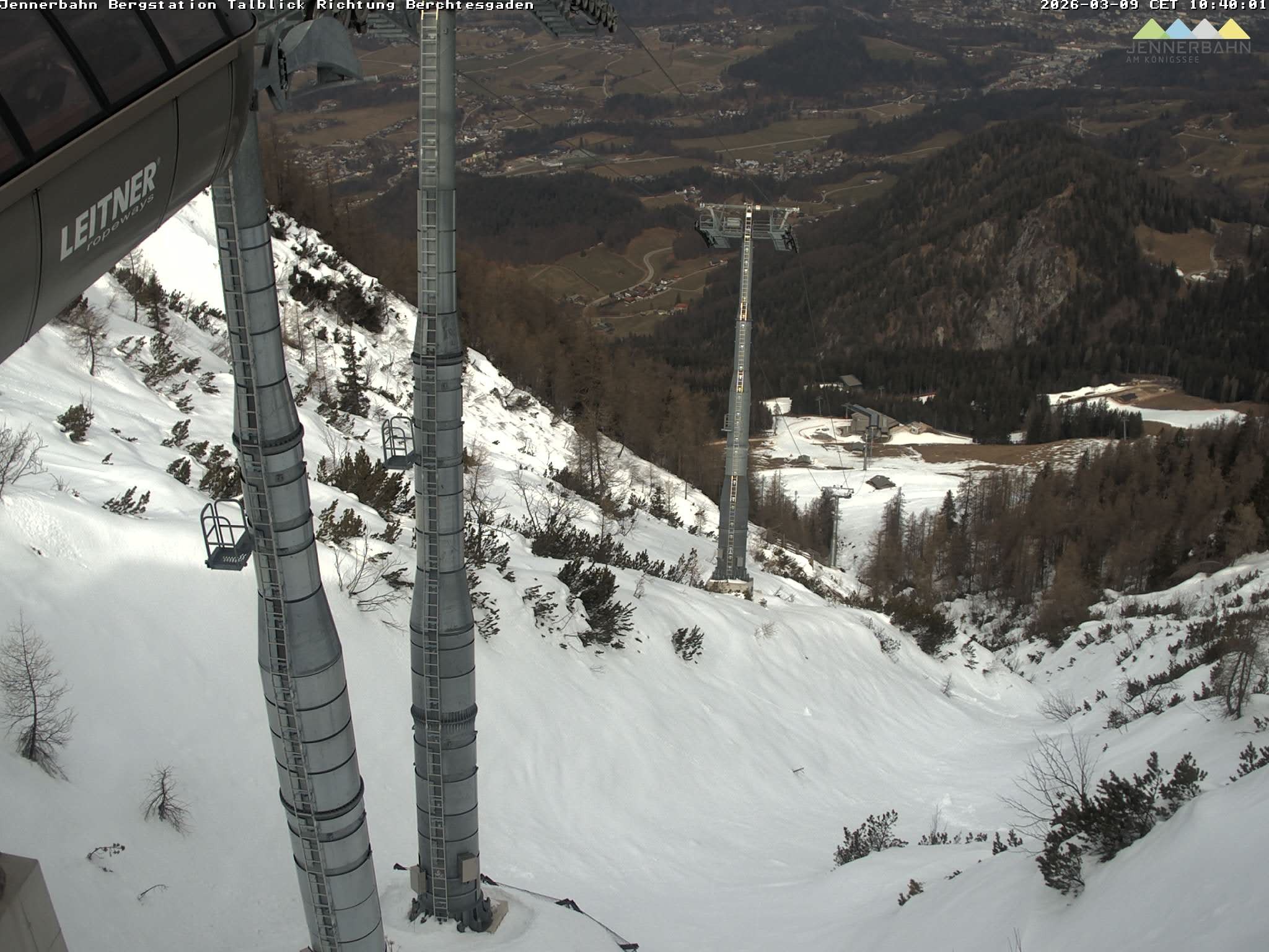 Archiv Foto Webcam Jenner - Blick ins Tal Gondelstation